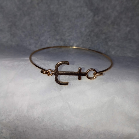 Sand dollar & Anchor bracelets - Picture 6 of 6